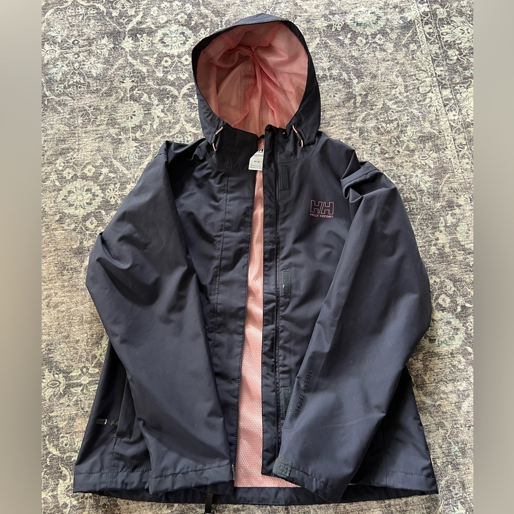 Helly Hansen women’s hooded rain jacket. Navy blue, medium.